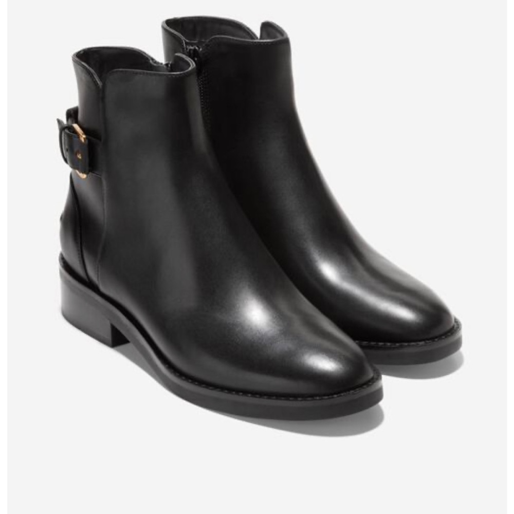 Black Cole Haan boot